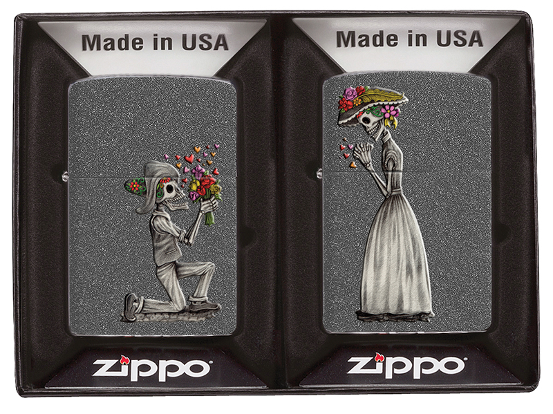 Набор из двух зажигалок Влюбленные зомби ZIPPO 28987