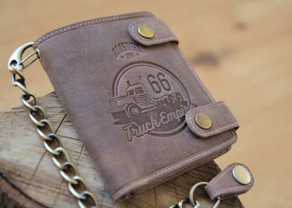 Бумажник с металлической цепочкой «Tim Truck» KLONDIKE 1896 KD1026-02