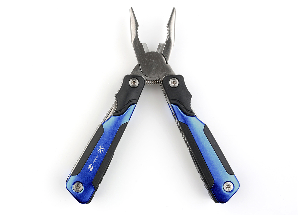 Мультитул в блистере STINGER MT-A017-FB