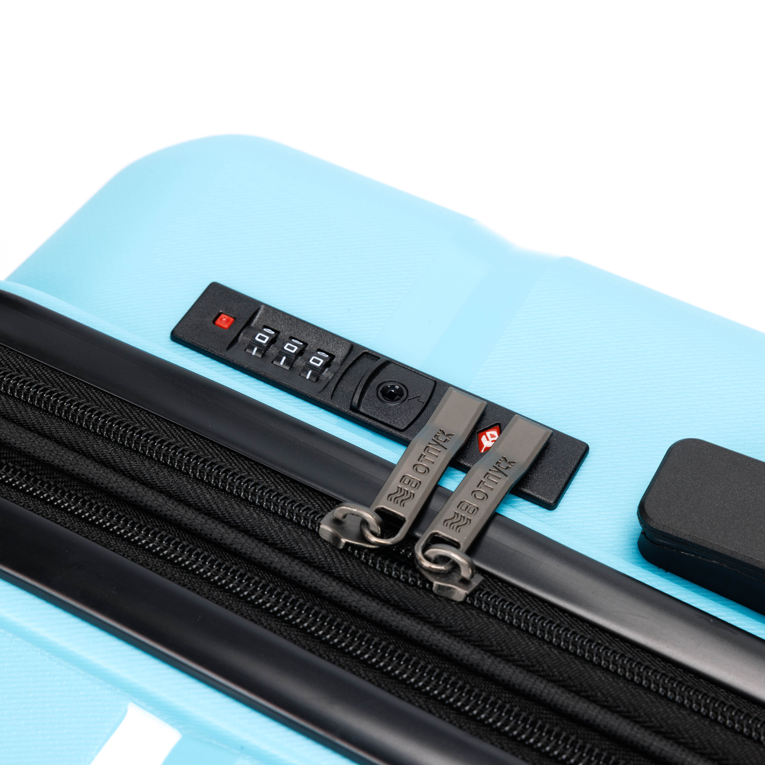 Чемодан средний В Отпуск TORBER T1902M-Tur