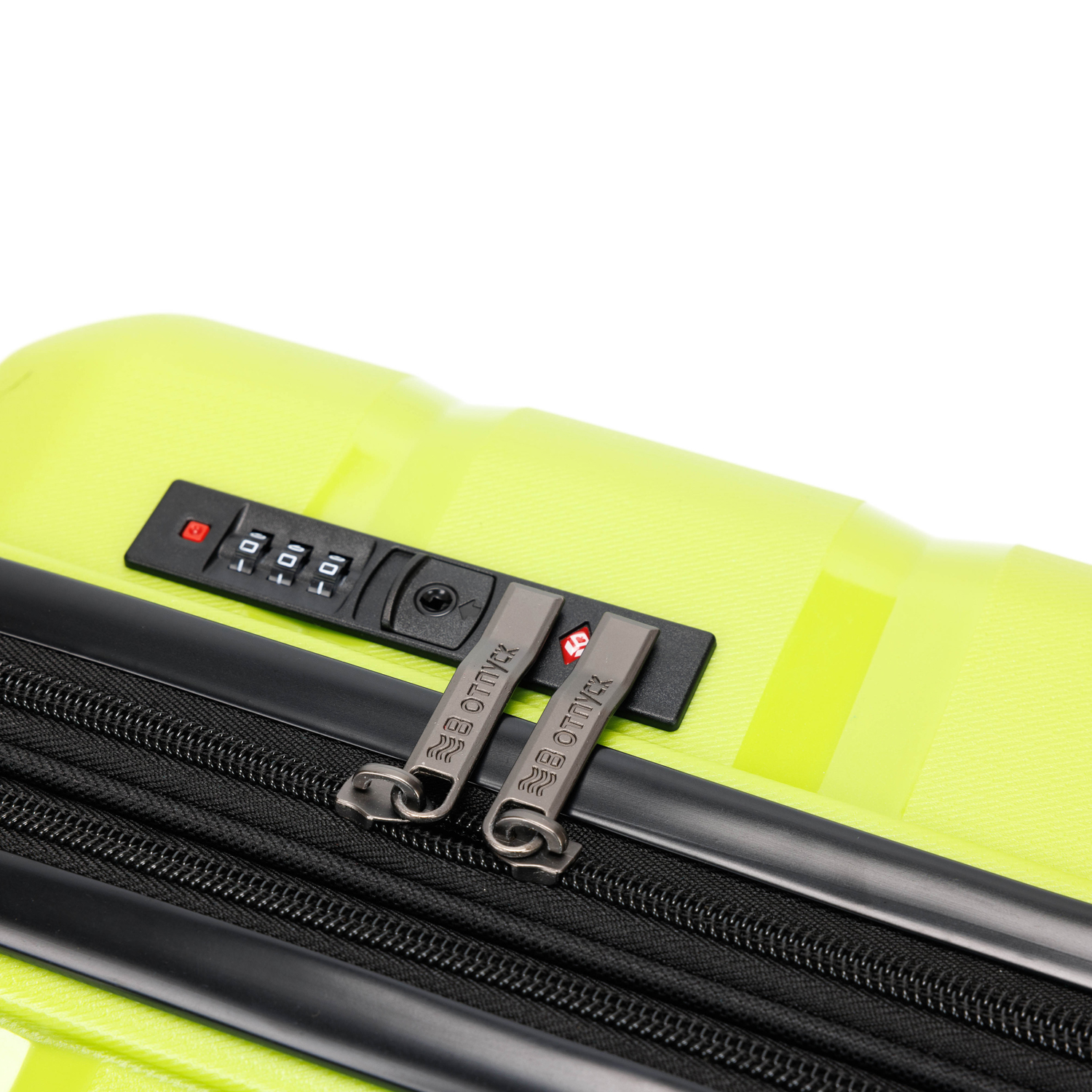 Чемодан малый В Отпуск TORBER T1902S-Green